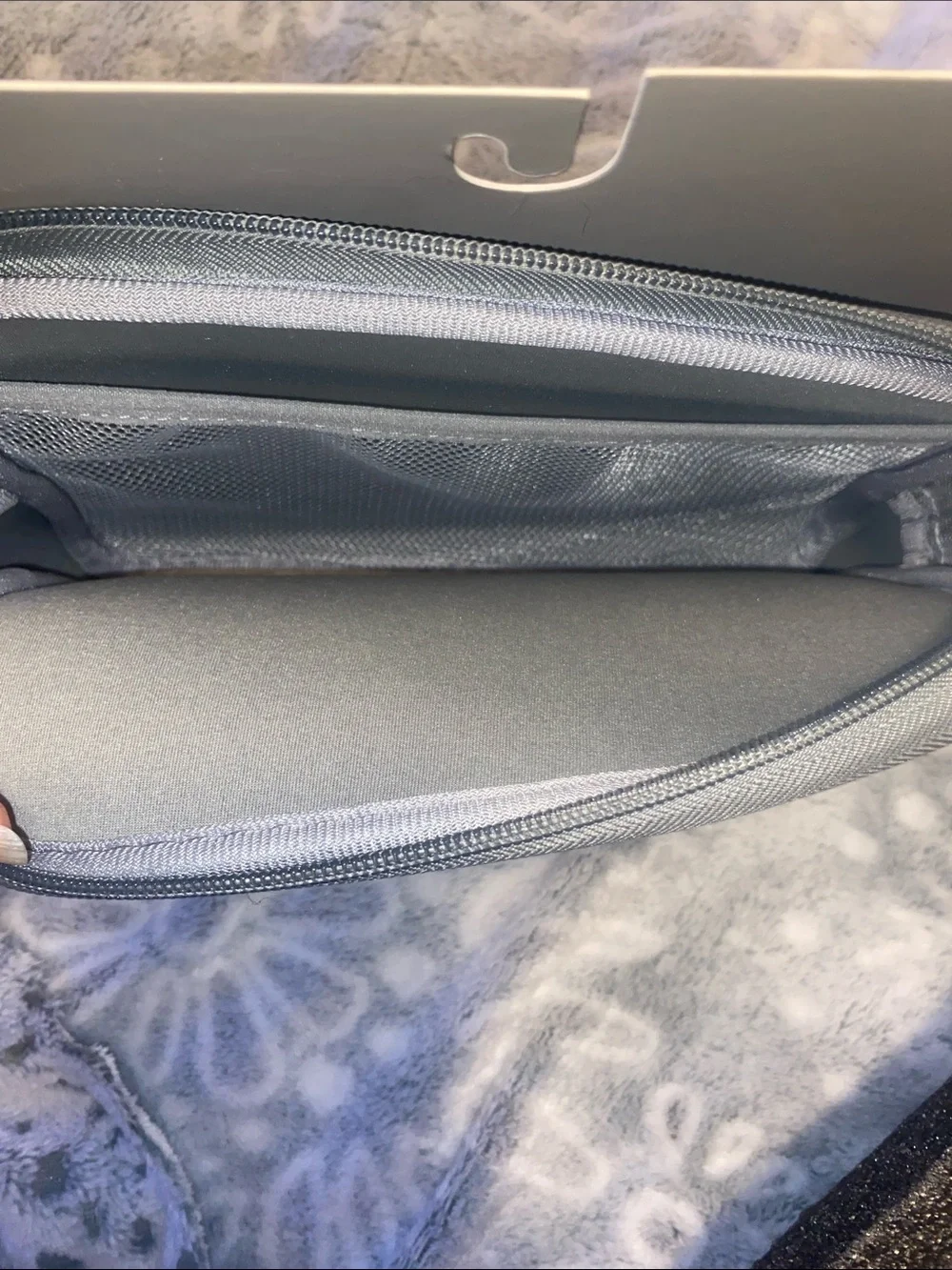 mine Gray Tech Accessories Pouch Organizer